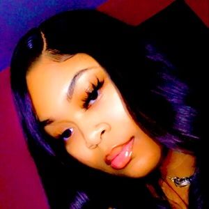 Meet your Posher, Meagan